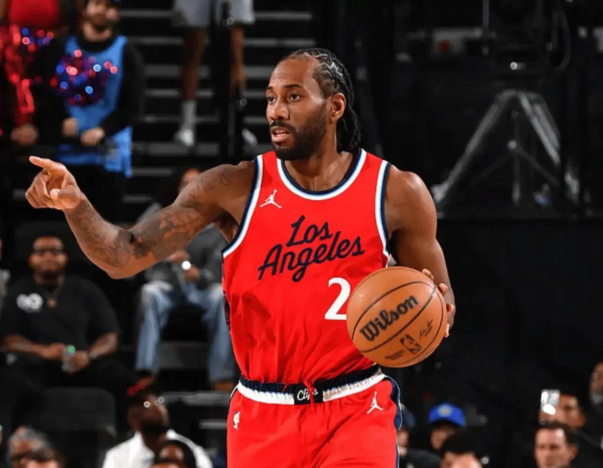 雷速足球直播-快船惨遭爵士逆转，失去比赛主动权掌握