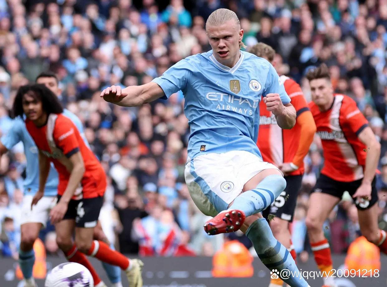 曼城主场不敌弱旅,遭遇榜首争夺波折 曼城主场不敌弱旅,遭遇榜首争夺波折