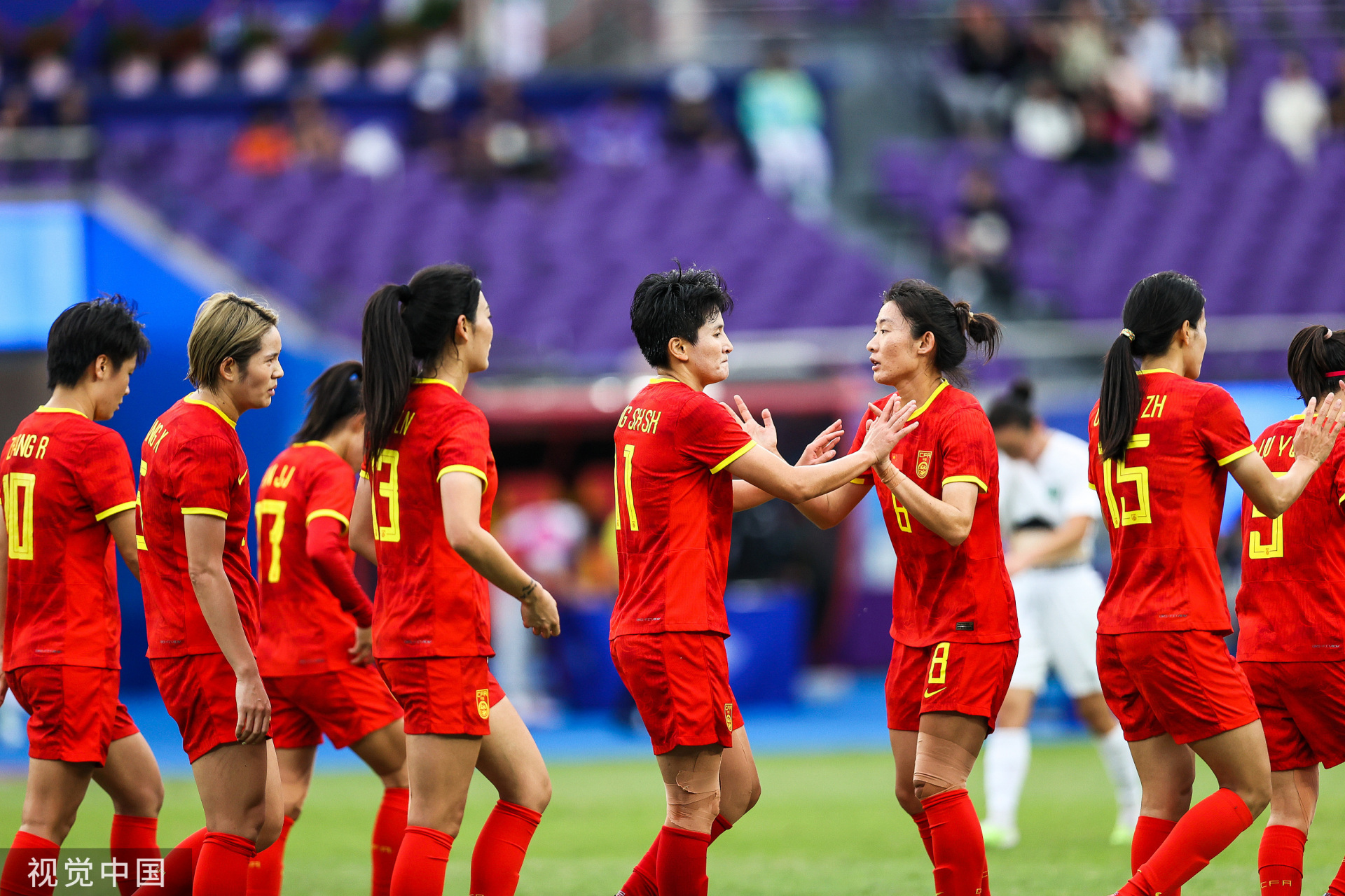 中国女足在比赛中以团队实力击败对手 中国女足在比赛中以团队实力击败对手