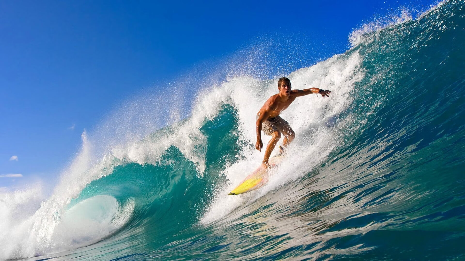 阿什拉夫生涯之夜，哥伦比亚式强压如何击碎巴萨体系